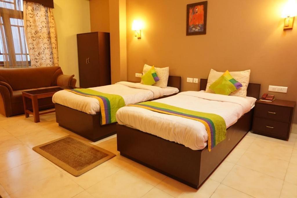 Dwang Rumtek Resort Tādong エクステリア 写真
